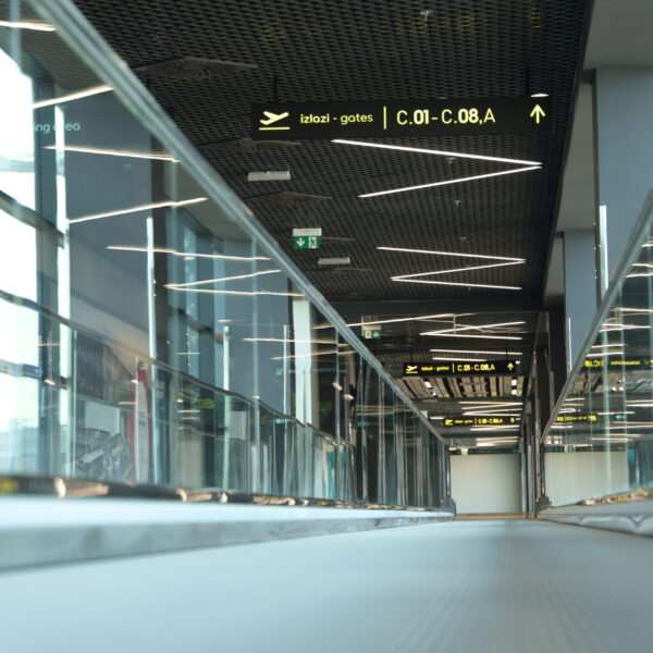 novoizgradeni_deo_postojeceg_terminala_na_aerodromu